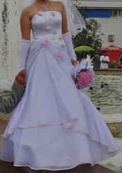 Продам свадебное платье 48р.